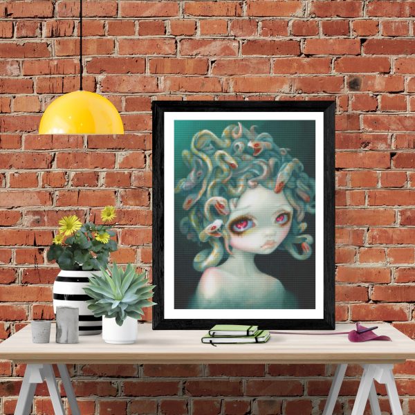 Pale Medusa Fashion - Image 4