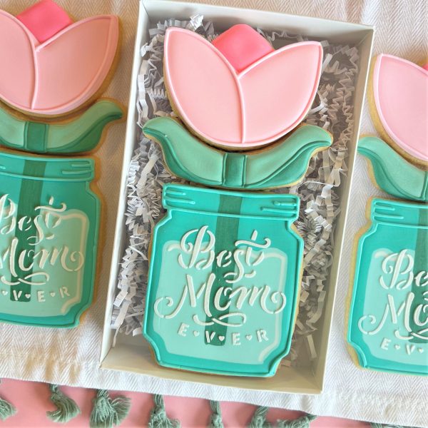Mason Jar with Flower 3-in-1 Multi-Cookie Cutter Online now